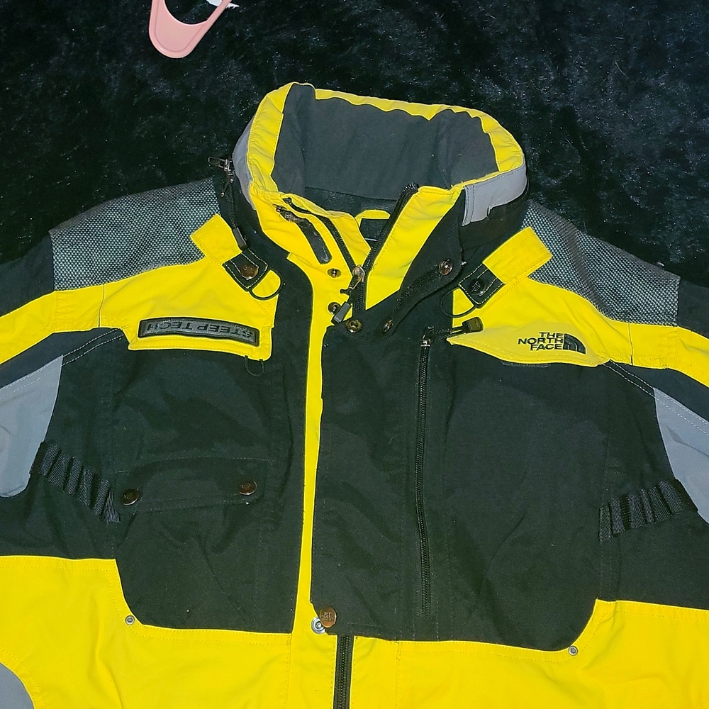 Mens Performance NorthFace Size - Large